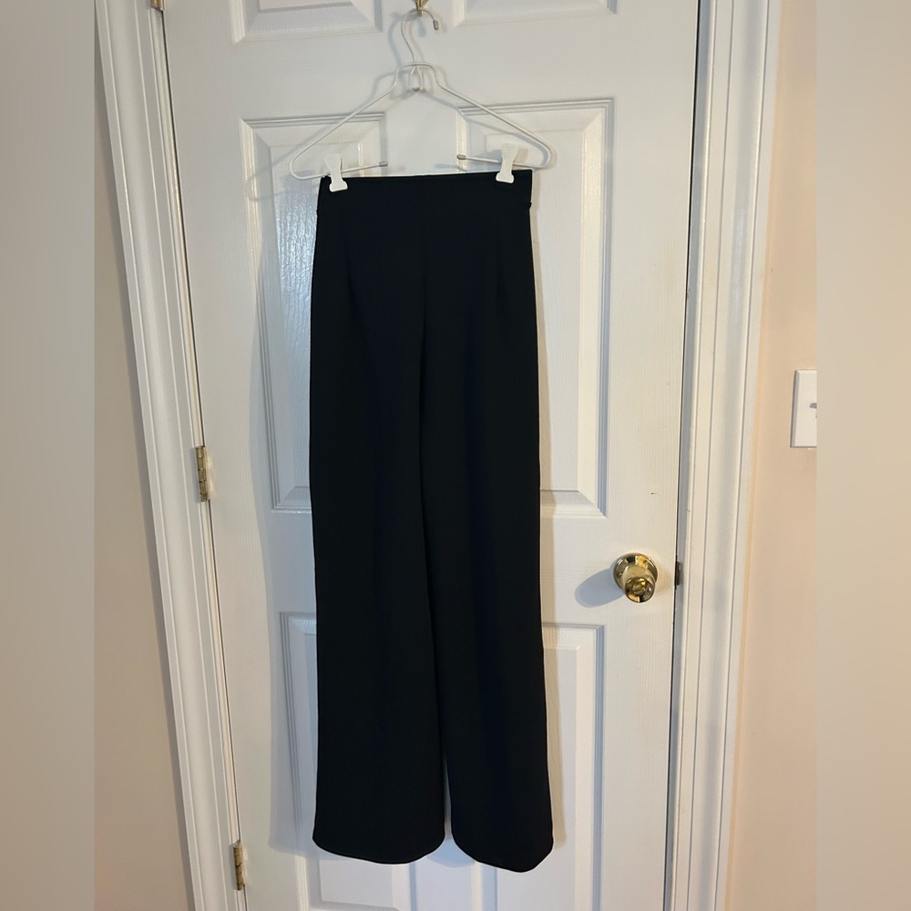 Elegant Black High-Waisted Pants - Picture 3 of 3